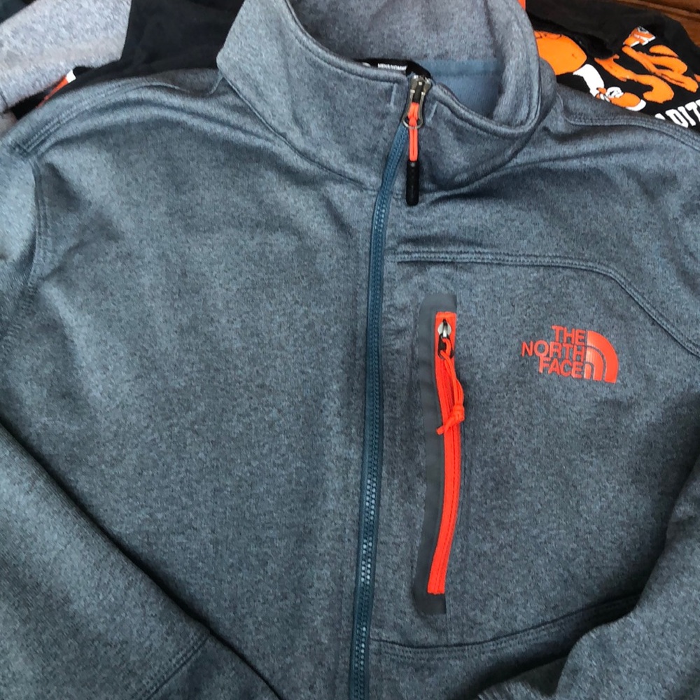 North face 1/4 zip